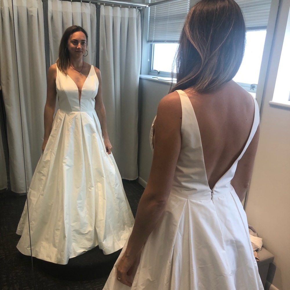 NWT Paloma 100% Silk wedding dress